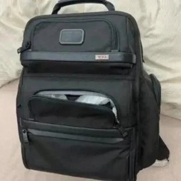 Tumi Alpha 3 Backpack Black Shoulder Bag Business Travel Nylon Outlet - Picture 2 of 4